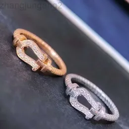 Designer bulgarie armband smycken hög version het säljande hästsko spänne par ring med guldplatterad fashionabla och personlig pekfingerljus lyx