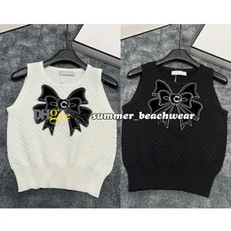 Andningsbar stickad väst snygg tät ärmlös stickad t -skjorta designer broderi väst sommar sport ärmlös topp kvinnor västtank