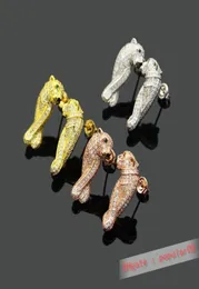 유럽 ​​아메리카 스타일 레이디 여성 티타늄 스틸 조각 CA 이니셜 풀 다이아몬드 표범 팬더 스터드 이어링 3 Color3710851
