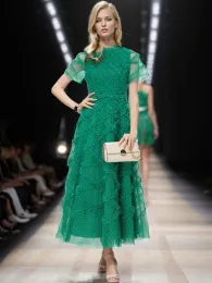 Catwalk högkvalitativ kvinnlig ny sommarfashion party green lila ruffle mesh lyxiga avslappnade ganska klassiska söta chic långa dres