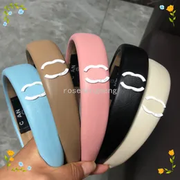 Moda Designer Headbands Faixa de Cabelo Marca Carta PU Alta Qualidade Doce Cor Elastic Headband Mulheres Menina Verão Esportes Fitness Headwraps Cabelos Acessórios Presentes