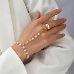 Charme pulseiras 1 pc simples coração pingente corrente pulseira link conectado ouro metal dedo anel para mulheres mão moda jóias charme 2024227