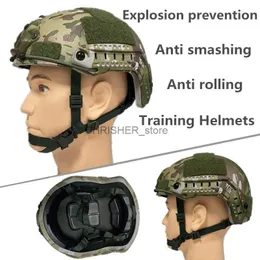 Taktiska hjälmar Camouflage Glass Fiber Tactical Fast Hjälm Explosionssäker stötsäker anti-Impact CS Special Forces Training Helmetl2402