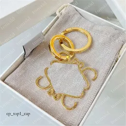 سلسلة مفاتيح Loewee مع مصمم Box Loewes Keychain Bag Luxury Bag Charm Gold Silver Keyring Stainless Steel Mens Mass Chain Classic Key Ring 785