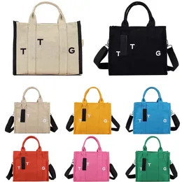 Tasarımcı çantası tote çantaları bayan ünlü tasarımcı serin pratik büyük kapasiteli sade çapraz vücut omuz çanta kadınlar büyük para çantası crossbody case kare