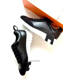 Роскошная повседневная обувь Прыгающая обувь Кроссовки Черная техническая кожа из козьей кожи Спортивные кроссовки на легкой подошве Итальянские бренды Мужская спортивная резиновая подошва для ходьбы Size38-46.box