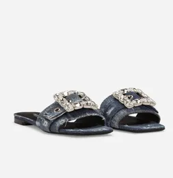 Italien varumärke kvinnor lapptäcke denim sandaler skor kristall-utmonterade strass spänne glider lägenheter dagliga sommarstrandslipplägenheter EU35-42
