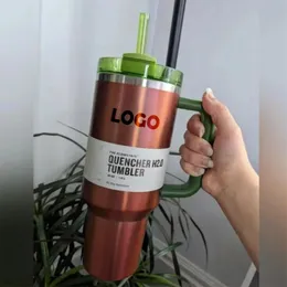 Watermelon Moonshine with Logo 40oz Adventure Quencher H2 0 Tumbler Cups with Tear Lids and Straw rostfritt stål Travelbil MUG245D