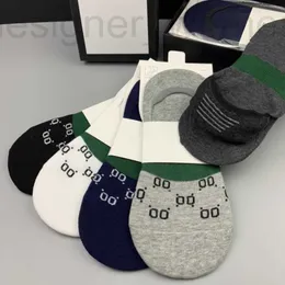 Designer 24SS högkvalitativa modedesigners Womens Ankel Five Par Luxe Socken Cotton Sports Letter Tryckt Kvinnor Män Båt Sock med låda