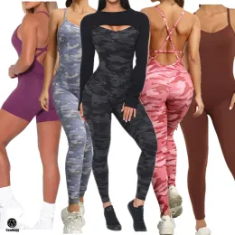 Utrustning 2023 Pad Backless Yoga Set Bodysuit Body Training Fiess Camo One Piece Jumpsuit Dancing Long Sleeve Crop Tops Female Yoga Suit