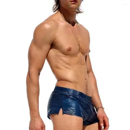 Mäns shorts herrar sexig tight casual 2024 vår sommar könslös individualitet nattklubb metallisk smal fast färg unisex