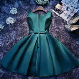 Green Elegant Short Satin Cocktail Dresses ALine Robes De Soiree Knee Length Prom Party Dress for Girls Homecoming 240227