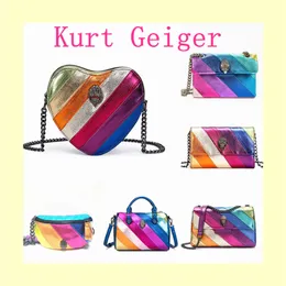 24s Kurt Geiger Handbag Eagle Heart Rainbow Bag Luxurys Tote Women Leather Purse axeldesigner Mens Shopper Crossbody Pink Clutch Travel Silver Chain Chest Påsar