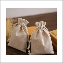 Pouches عرض الكتان الطبيعي Dstring Pouches 8x11cm 9x12cm 10x15cm حزمة من 50 حزب كيس صابون المجوهر