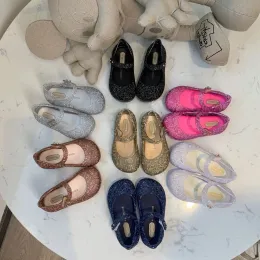 Sneakers 2022 barn sommarsandaler barn mini melissa prinsessa fågel bo gelé skor baby flicka mode strand mjuka skor hmi054