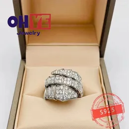Cluster-Ringe im europäischen und amerikanischen Stil, individuelle Mode, luxuriöser Schlangenknochen, goldfarbener Ring, Urlaubsgeschenk, Paar, klassisch für Frauen