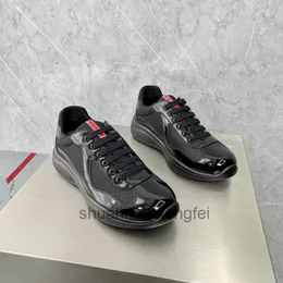 Luxury Mens Casual Shoes Net Tygläder Fashion Bekvämt andningsbara mångsidiga sneakers Designerskor