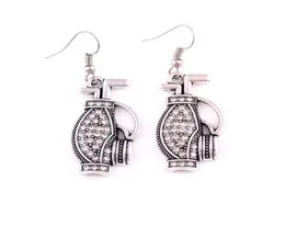 HL0094 Factory Direct S Koreanバージョンのヨーロッパ人気ゴルフバッグEaring Amulet Nordic vintage Earring Charm Females JE6236253