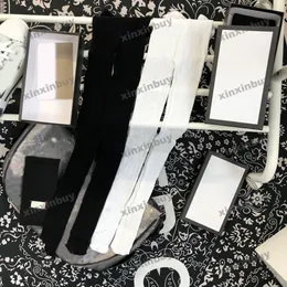 Xinxinbuy 2024 Мужские дизайнерские Парижские шелковые чулки Сексуальные носки Жаккардовые кружевные женские черные белые носки с двойными буквами XS-XL