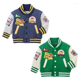 Jackor Autumn Kids Winter Boys Jacket Cartoon Bear Coat Cardigan Ytterkläder Jaqueta i Outerwears Baby Clothes Ceketler