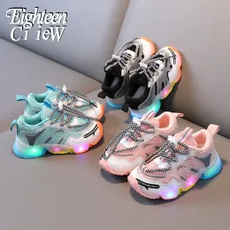 Outdoor Size 2130 Glowing Shoes for Kids Toddler Sneakers Glowing Children Casual Shoes Lighting Sneakers Boys Girls Glowing Baby Shoes