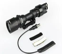 Marking M951 Torcia tattica a luce bianca a LED con torcia notturna con cuscinetto a pressione remoto BlackSand8564104