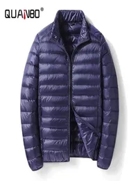 Men039s Piumino Parka QUANBO Men039s Piumino leggero ripiegabile Cappotto imbottito traspirante Resistente all'acqua Maschile di alta qualità P4116506