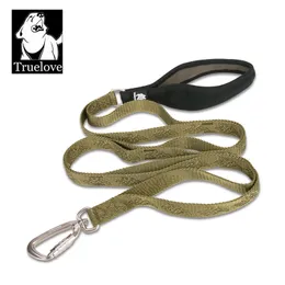 TRUELOVE Pet Leash Nylon Zincalloy Hook Carabiner Dog Accessories Rope Lead Medium Big Ferocious Travel Supplies YL1831 240226