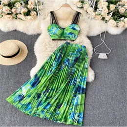 Sommer Frauen zweiteilige Kleidersets sexy trägerlose Modepunkte drucken kurzes Chiffon -Shirt und hohe Taille Mermaid Long Rock Set