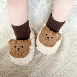 SOWKS Yeni doğan bebek çorap ayakkabıları yürümeye başlayan çocuk ilk yürüyüşçüler patik bebek beşik ayakkabıları moccasin kızlar erkekler ayakkabı moda bootie