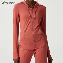 Kurtki WMUNCC Running Jacket Women's Longsleeved Fitness Płaszcze biegające oddychające szybkie top odzieży sportowej