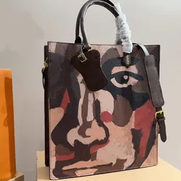 Graffiti Bags Designer Brand Bag Shopping Totes Tryckt lyxmode axelhandväskor högkvalitativ bokstavsväska telefonväska plånbok metallisk