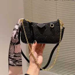Bolsa de ombro Bolsas de designer bolsa fácil carteira feminina bolsa de corrente M81862 01