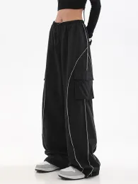 Capris Zoki Women Y2K Black Streetwear Cargo Pants الكورية Haruku عالية الخصر مخططة بنطلون BF الأمريكي