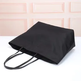 2024 High Quality Luxurys Designers Handbags Women Handbag Cylinder bags Mini crossbody Shoulder Crossbodys Bag