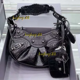 Kosmetiktaschen Hüllen Abendtaschen 2024 Ankunft Frauen Dame Umhängetasche Design Plissee Cross Body Messenger mit Geldbörse Mädchen Lokomotive Niete Straße Handtasche Tasche