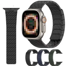 Designer Carbon Fiber Pattern Magnetic Loop Lightweight Wristband Bracelet Band Strap Bands Watchband for Apple Watch Series 3 4 5 6 7 8 SE Ultra iWatch 38 40 41 42 44 45 4