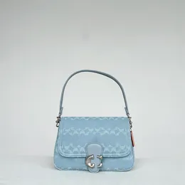 Mode av hög kvalitet handväska underarm för kvinnor designer väska dermis axel shopping väska lyx stor kapacitet halvmåne underarmpaket axelväska med låda