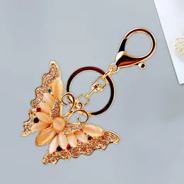 Keychains Butterfly Keychain 3D Stylish Artificial Purse Charm ryggsäck Charms Bling Key Ring Holder Rhinestone för kvinnor och män