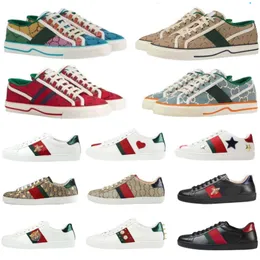 Scarpe di marca con scatola Scarpe casual Api Ace Sneakers Scarpe basse da donna da uomo Tigre di alta qualità ricamata Nero Bianco Verde Rosso Strisce gialle Sneakers da passeggio