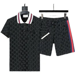 High-End-Materialien Herrenanzug Designer Tracksuits Luxuslaufanzug kurzärmelig T-Shirt Shorts Frühling/Sommer Freizeitmodetsportwear-Set