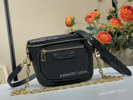 Kadınlar Bumbag çapraz vücut deri omuz çantası 82208 moda ünlü tasarımcı kahverengi deri göğüs çantası siyah serseri unisex bel çantaları çantası 82335