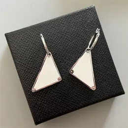 Women Brand Jewelry Earrings Fashion Designer Hoop Earrings Triangle Letter Ear Studs Lady Wedding Party Accessories Nice Quality232h
