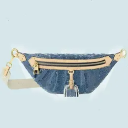 Ny modedesigner Bag retro denim Bag Women's Crossbody Bag Luxury Handväska Tramp axelväska Blue Denim Crossbody Bag M57790 M24564