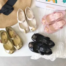 Ao ar livre novo design de moda crianças qualidade meninas sandálias do bebê planeta decoração sapatos de geléia macia