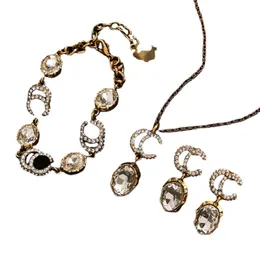Necklace Bracelet Earring Jewelry Set Vintage Gold Romantic Monogram Black Red White Crystal Water Diamond Fashion Family Couple Bracelet