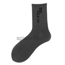 2024ss ess complex line foot sock skateboard sport hommes femmes 커플 조수 양말 알파벳 중간 튜브 코톤 경향 6uqq 6uqq to4g to4g