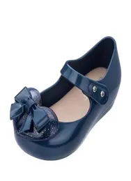 Mini Girls Summer PVC Jelly Shoes Fashion Bowknot Style Soft Kids Baby Girls Princess Shoes Flat Beach Sandals T2004114090052