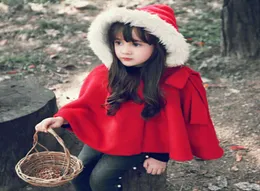 2016 En İyi Moda Poncho Yeni Elbise Prenses Ploak Kız Çocukları Kapşonlu Cape Yün Kat çocukları039s Sivring Red Eşarp S6661403
