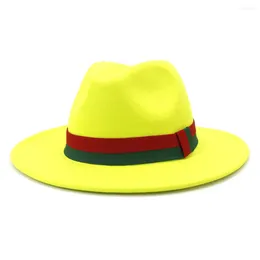 Basker män kvinnor europeiska amerikanska breda brim band bälte mode polyster unisex bomull fast utomhus vintage fedora hatt